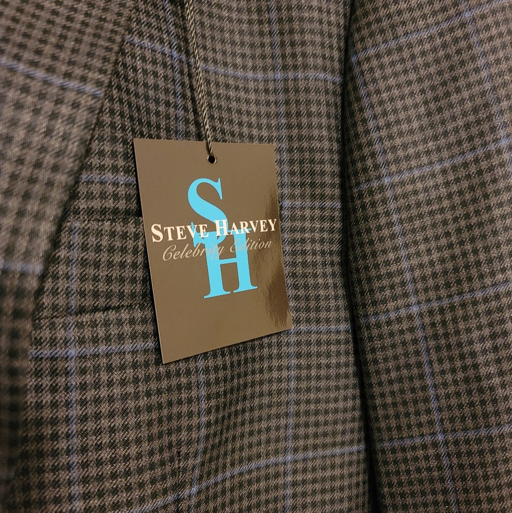 Steve harvey celebrity edition complete suit